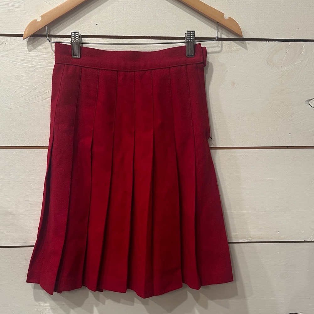 Vintage Red Pleated Junior’s Wool Skirt
